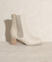 Load image into Gallery viewer, Cora Low Ankle Bootie
