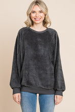 Load image into Gallery viewer, FAUX FUR CREWNECK SWEATSHIRT
