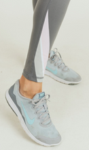 Load image into Gallery viewer, SOLID HIGHWAIST LEGGING WITH PASTEL DECOR
