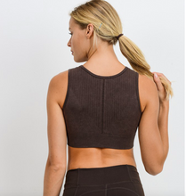 Load image into Gallery viewer, SEAMLESS TRIANGLE BACK PERFORATED SPORTS BRA - COFFEE
