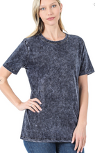 Load image into Gallery viewer, COTTON MINERAL WASHED SHORT SLEEVE ROUND NECK TOP
