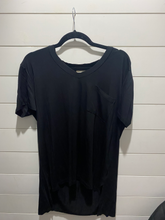 Load image into Gallery viewer, BAMBOO SOLID V-NECK TOP

